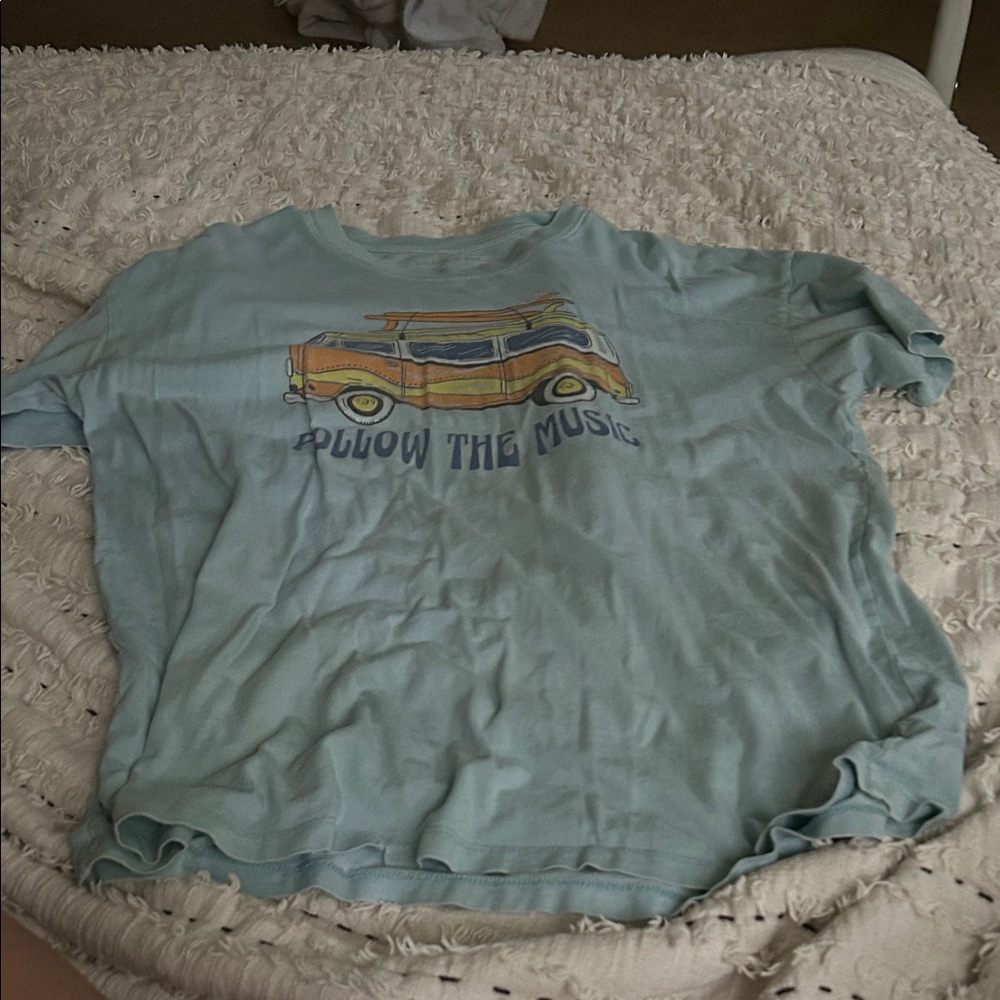 American Eagle Outfitters Kids Light Blue Graphic Tee